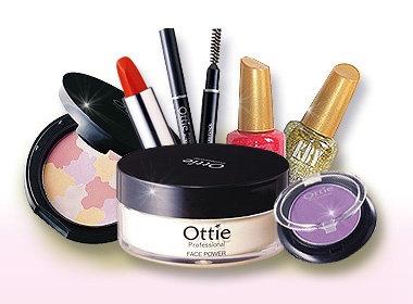 Tuan le khuyen mai my pham tai Yes24.vn hinh anh