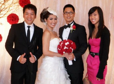 Nguyen Hong Nhung rang ro ngay cuoi hinh anh