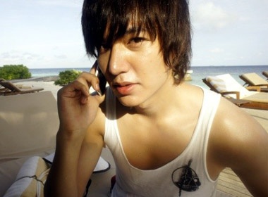 Lee Min Ho khoe anh o Maldives hinh anh