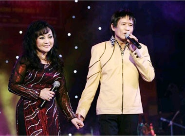 Tuan Vu hoi ngo Huong Lan sau 10 nam xa cach hinh anh