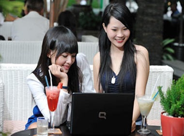 Vua hoc vua choi voi HP-Compaq 510 hinh anh