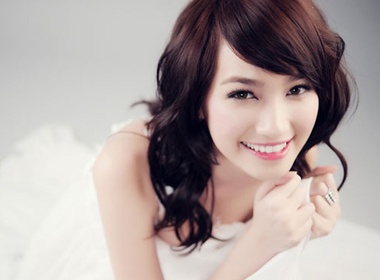 Truc Diem khoe em gai hinh anh