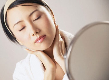 Sinh vien ro trao luu tan trang nhan sac hinh anh