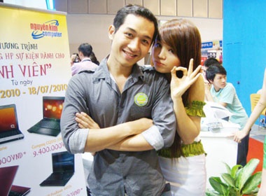 Chuyen vui buon cua nhung nguoi mau body painting hinh anh