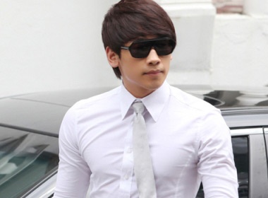 Rain tham gia danh bac? hinh anh