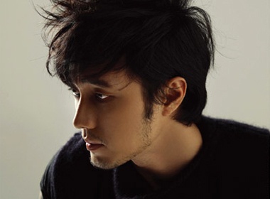 So Ji Sub la trong anh moi hinh anh