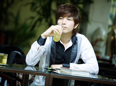 Tim: 'Khong Tu Quynh da giup toi vuot qua co don' hinh anh