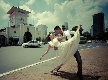 Khanh Thy lam co dau cua Duc Tuan hinh anh