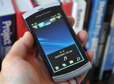 Sony Ericsson bo mac he dieu hanh Symbian hinh anh