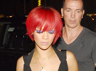 Rihanna sap ket hon? hinh anh