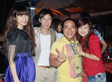 Hieu Hien doc rap mung sinh nhat Ly Hai hinh anh