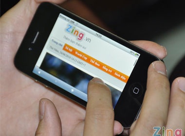 Gia iPhone 4 xach tay chua bien dong nhieu hinh anh