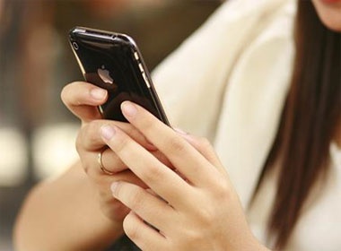 Viettel giam cuoc roaming den 60% hinh anh