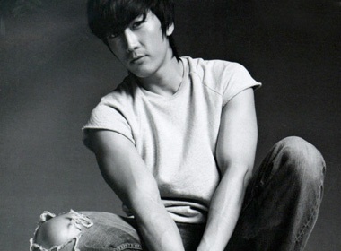 Song Seung Hun khoe ve nam tinh tren GQ hinh anh