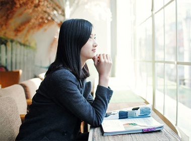 Vi tien nguyen lay chong gia hinh anh