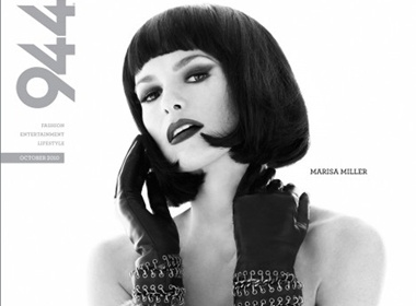 Marisa Miller quyen ru voi den trang hinh anh