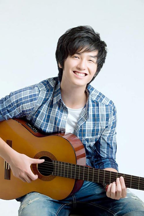 Roi ong bau Tang Nhat Tue, Huynh Anh dat so hon hinh anh