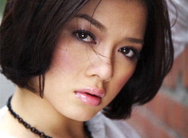 Ly Nha Ky 'soc' vi Viet Anh ly hon hinh anh