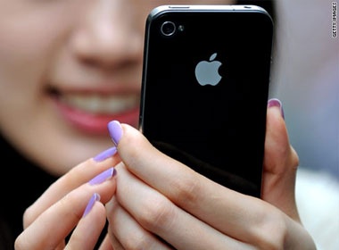 iPhone 4 de vo hon so voi cac doi iPhone cu hinh anh