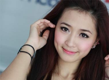 Kinh nghiem trang diem cho da kho mua dong hinh anh