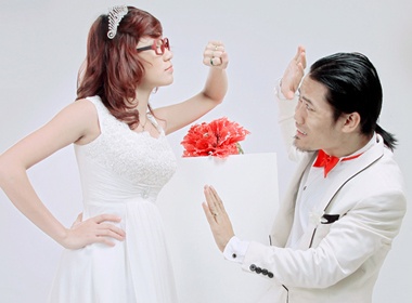 Anh cuoi hai huoc cua Vuong 'rau' - Kim Tieu Phuong hinh anh