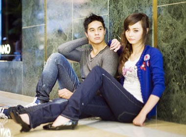Baggio tinh tu ben hot girl Mai Ly hinh anh