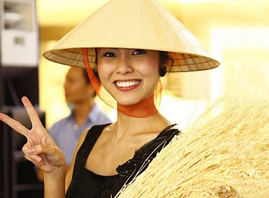 Tang Thanh Ha tao dang xi tin cung non la hinh anh