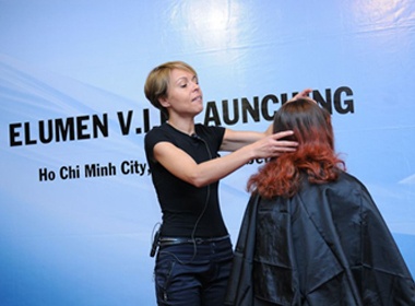 Chon loai thuoc nhuom cho toc hu ton hinh anh