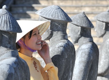 Viettel danh dau moc 10 nam gia nhap thi truong vien thong hinh anh