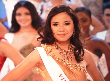 Kieu Khanh lot vao top 7 Miss World 2010? hinh anh