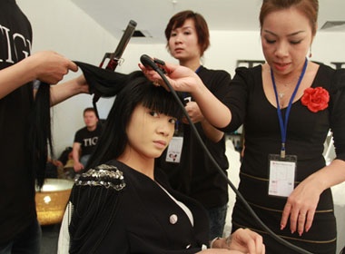 'Dot nhap' hau truong Dep Fashion Show truoc gio G hinh anh