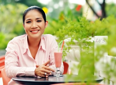 Cat Tuong bat ngo tung album dau tay hinh anh