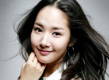 Park Min Young thua nhan phau thuat tham my hinh anh
