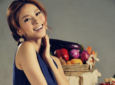 Ngo Thanh Van man ma tuoi 30 hinh anh