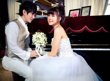 Anh cuoi dep lung linh cua Ly Hai - Minh Ha hinh anh