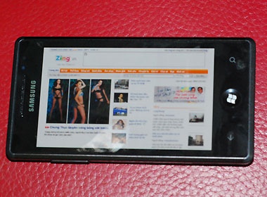 'De' Windows Phone 7 cua Samsung ve Viet Nam hinh anh