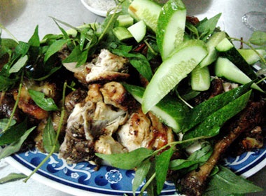 Dac san ga ta o Binh Quoi hinh anh