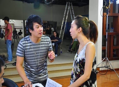 Thanh Bui chia se kinh nghiem voi thi sinh Vietnam Idol hinh anh