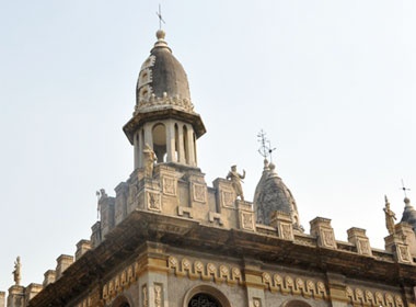 Chua Phat giao nhu mot nha tho hinh anh