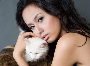 Mai Phuong Thuy: 'Lam hoa hau la nghe khac nghiet' hinh anh