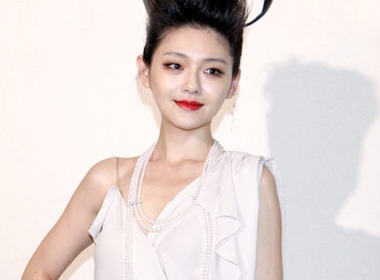 Chong Tu Hy Vien: 'Vo toi khong co bau' hinh anh