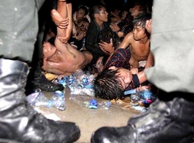 Vu giam dap kinh hoang qua loi ke nhan chung hinh anh