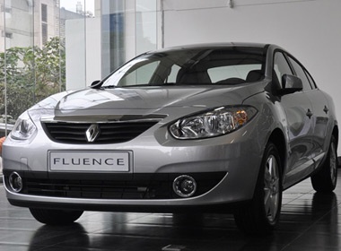 Renault trinh lang dong xe thu hai tai Viet Nam hinh anh