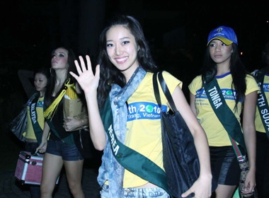 Thi sinh Hoa hau Trai Dat rang ro o Vinpearl hinh anh