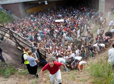 Nhung vu giam dap kinh hoang nhat trong 5 nam qua hinh anh