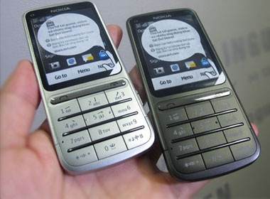 Dien thoai 'cham va bam' thu hai cua Nokia ban tai Viet Nam hinh anh