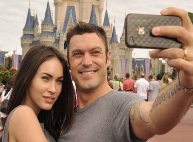 Megan Fox va chong tung tang o Disney hinh anh