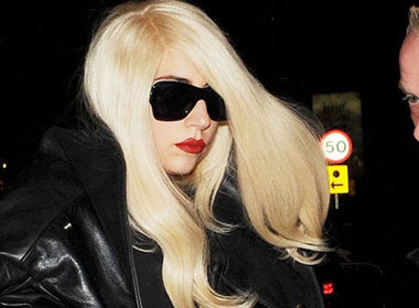 Lady Gaga muon co album hay nhat thap ky hinh anh