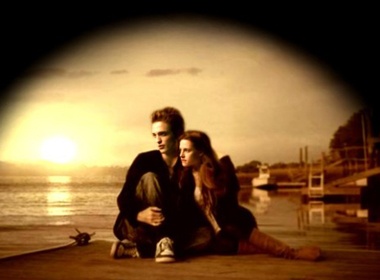 Hinh anh dau tien ve dem dong phong cua cap doi 'Chang vang' hinh anh