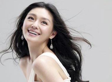 Chong Dai S van tieu tien cua me hinh anh